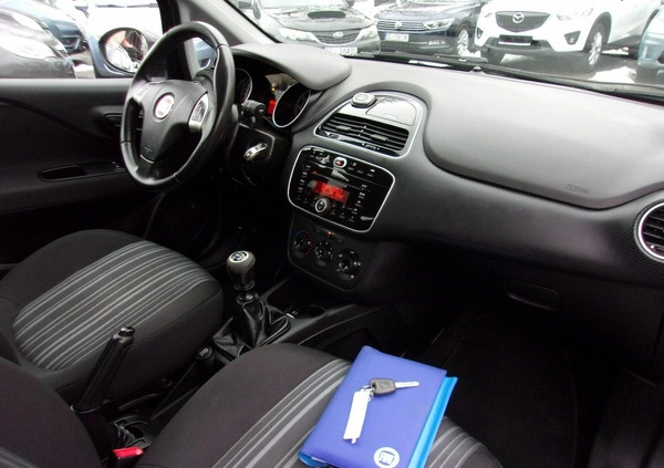 Fiat Punto cena 17700 przebieg: 155993, rok produkcji 2011 z Osieczna małe 742